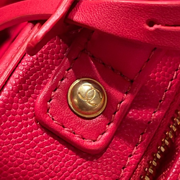 Chanel Quilted Caviar Leather Filigree Vanity Bag - Picture 10 of 15